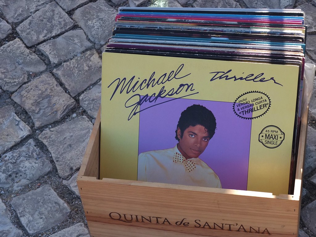 Vinis na feira da bagageira