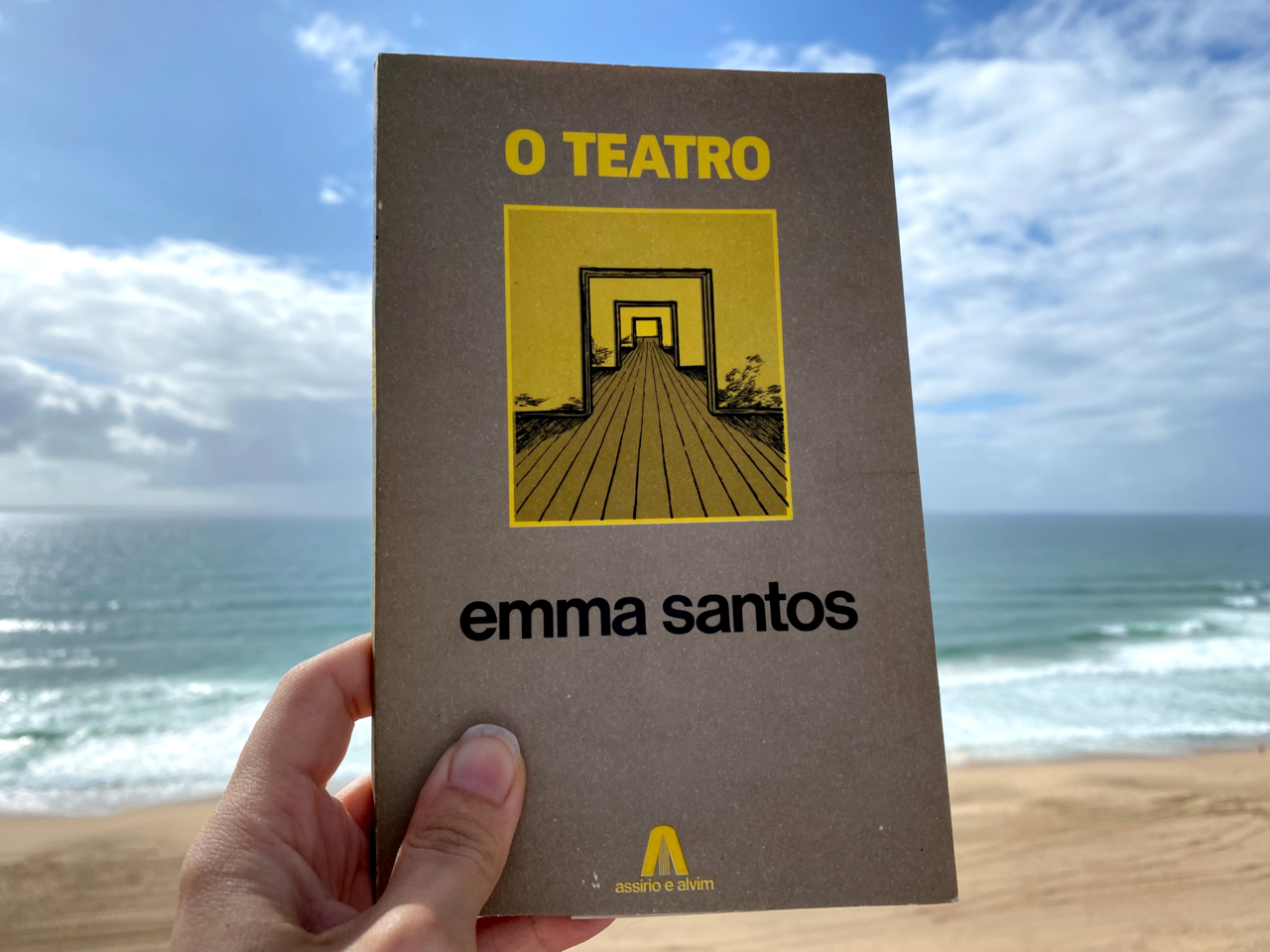 o-teatro-emma-santos-mar-maio.png