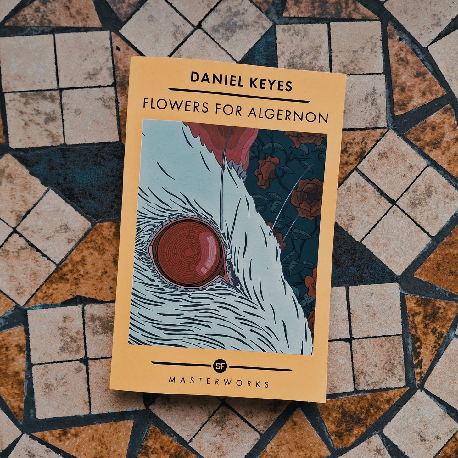 Capa do livro Flowers for Algernon de Daniel Keyes