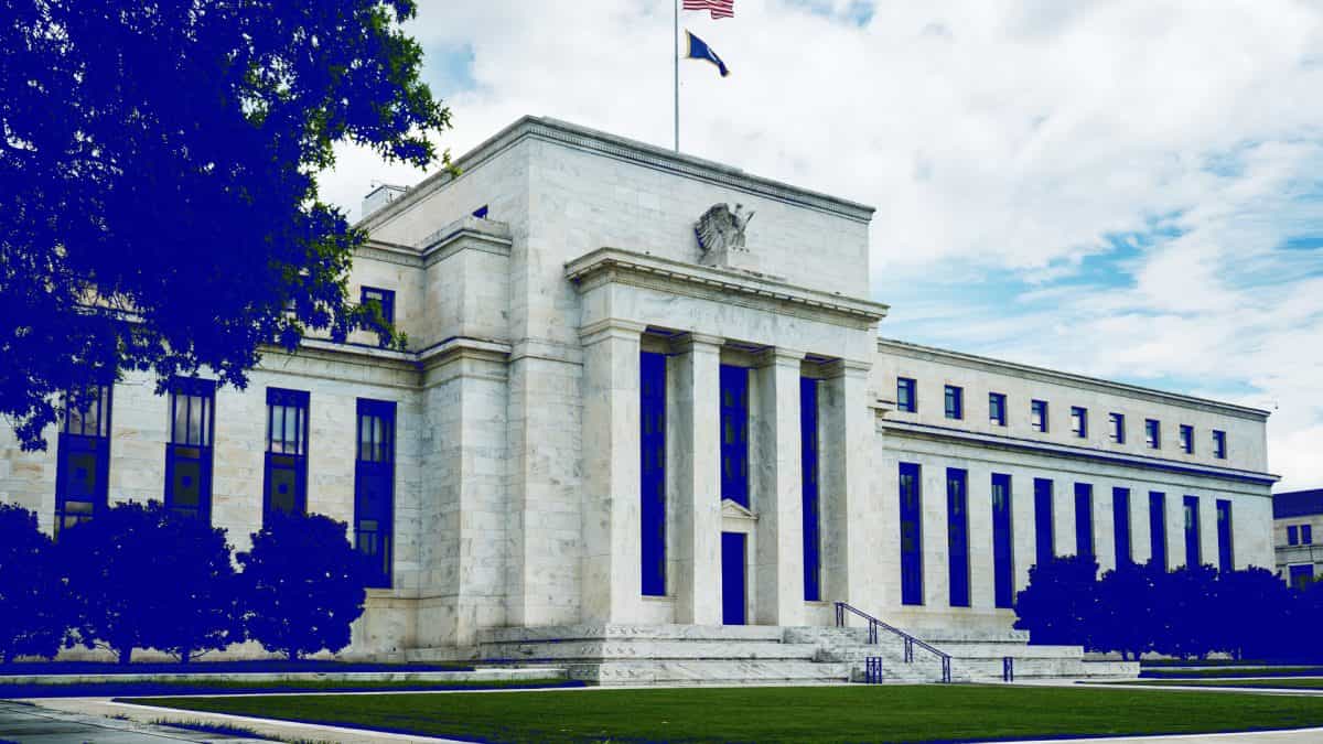 Fed proposes reserve limits, capital standards for stablecoin issuers under GENIUS Act