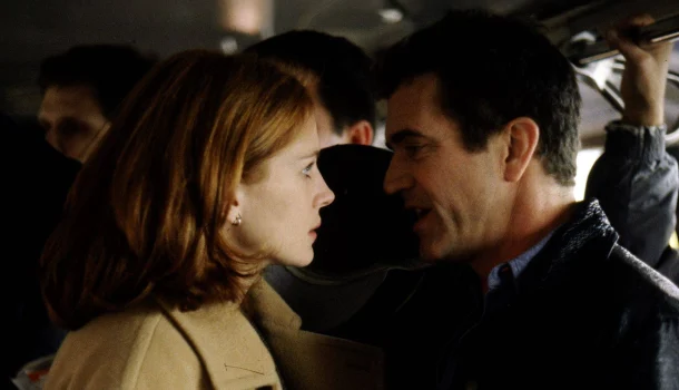 Julia Roberts e Mel Gibson: o thriller paranoico que chegou à HBO Max
