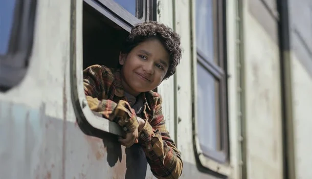 5 filmes na Netflix que parecem leves, mas escondem reflexões profundas