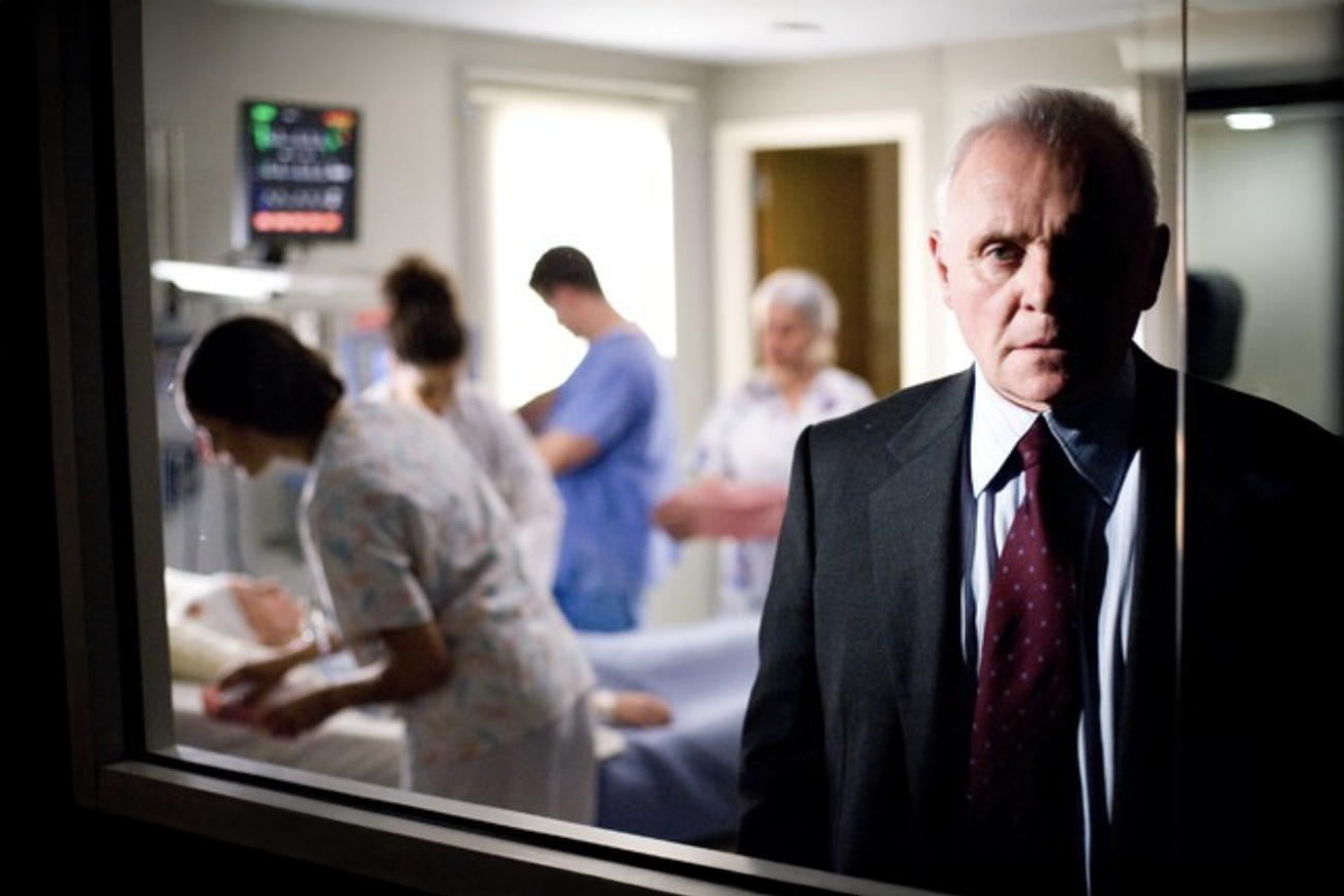Esse suspense com Anthony Hopkins está na Netflix e muita gente ainda não descobriu
