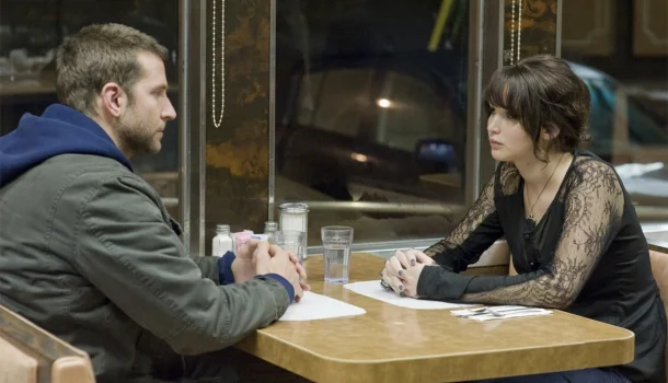 5 comédias românticas no Prime Video que envelheceram bem e ainda encantam