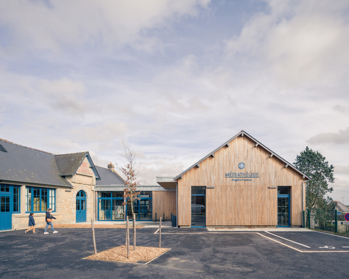 CELESTE_ARCHITECTURE_BAZOUGES_Mediatheque_Tiers-li