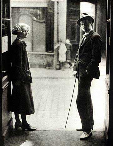 James-Joyce-Sylvia-B