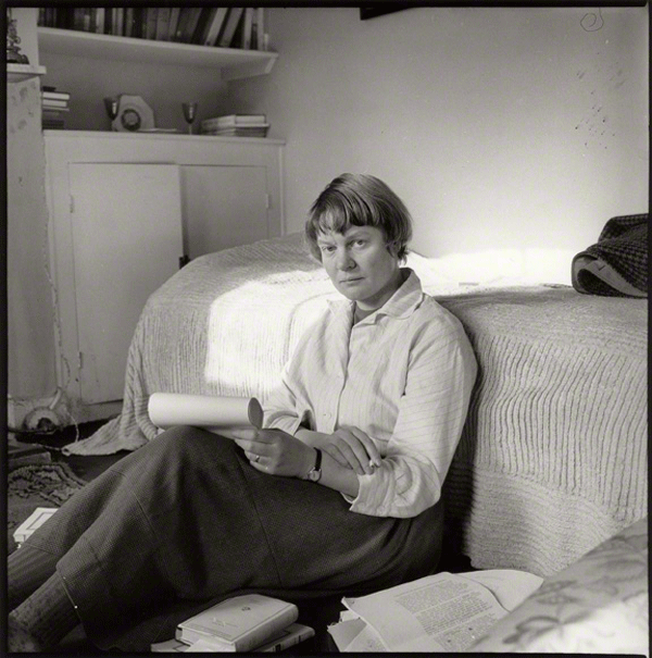 Iris_Murdoch_1832272i