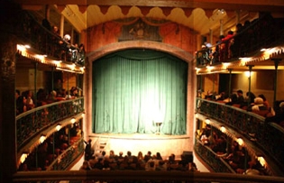teatroouropreto