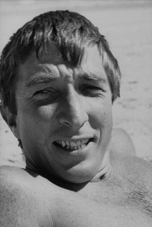 john-updike-in-1966-001